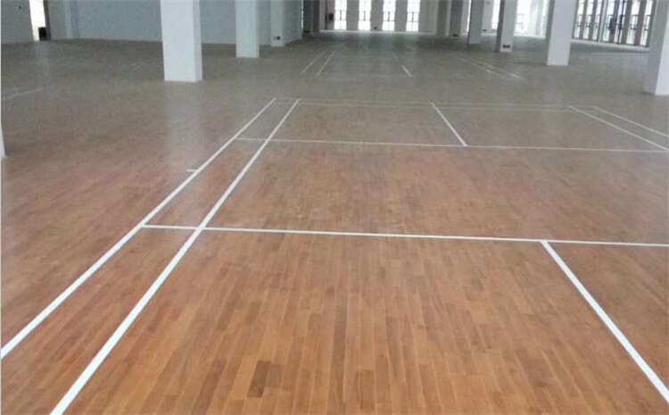 學校體育木地板多少錢一平?