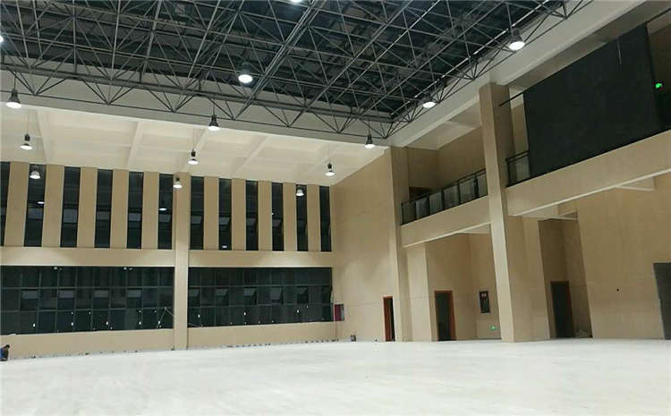 楓木籃球運(yùn)動地板怎么維修?