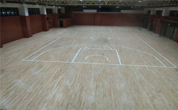 五角楓乒乓球館木地板廠家報價表