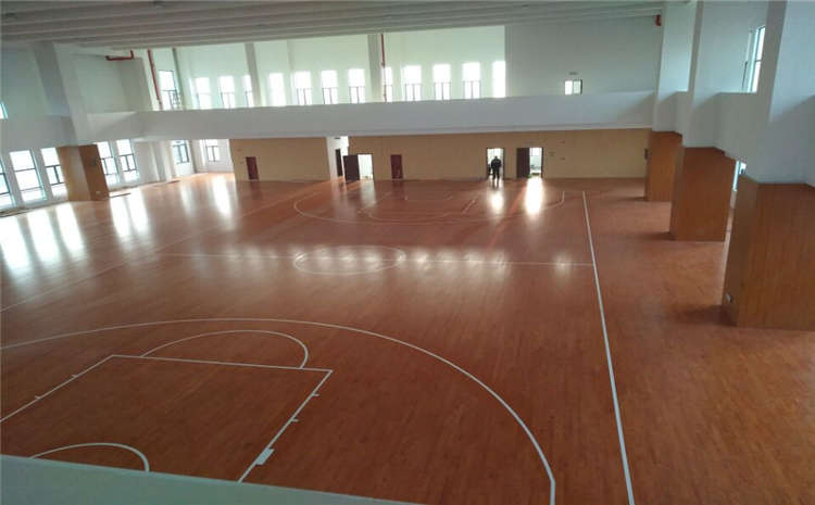 學校乒乓球館木地板**是多少錢?