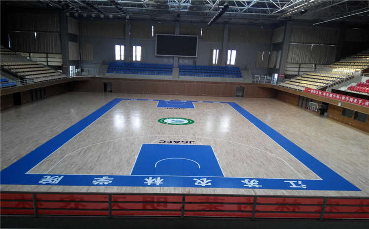 楓樺木NBA籃球場木地板造價