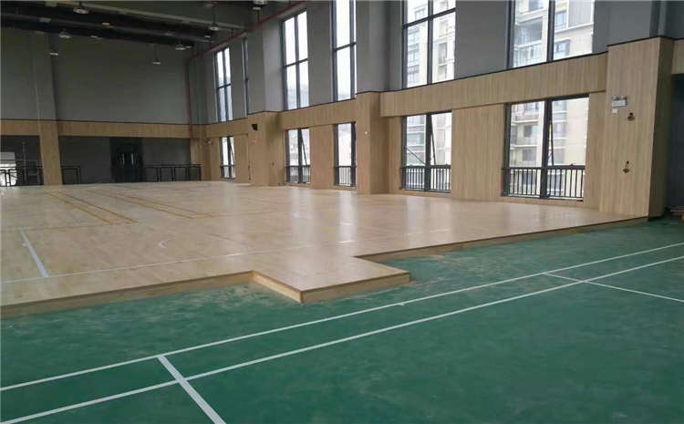 柞木籃球場實木地板翻新施工